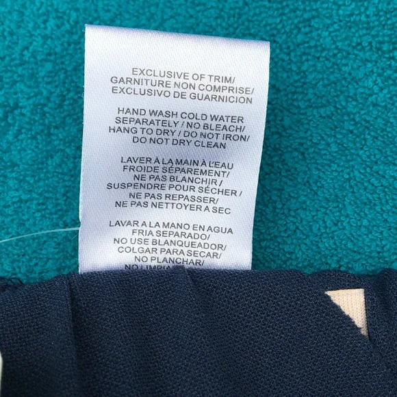 Swimsuit Top - Picture 4 of 6